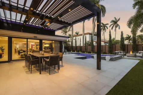 240 30th Street West Palm Beach FL 33407