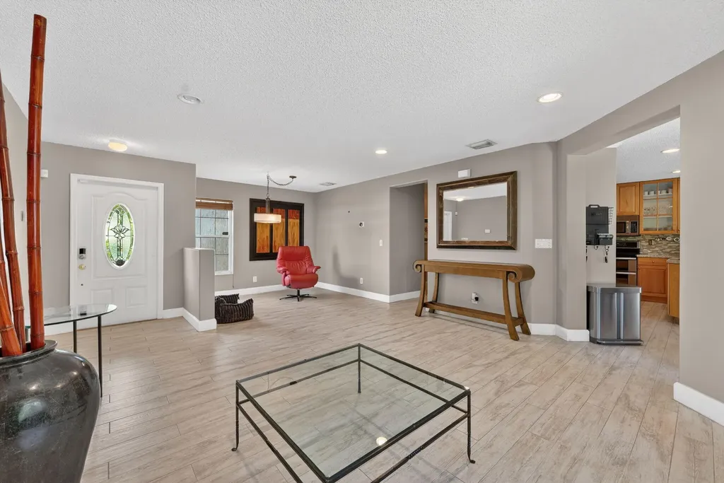 7962 N Silverado Circle Hollywood FL 33024