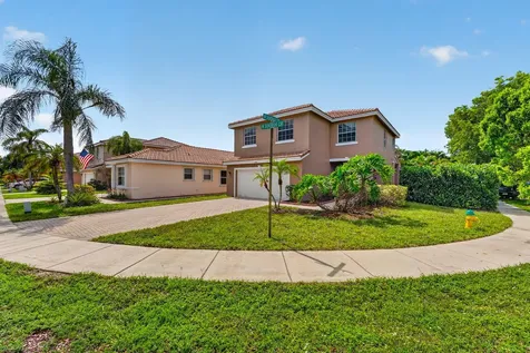 7962 N Silverado Circle Hollywood FL 33024