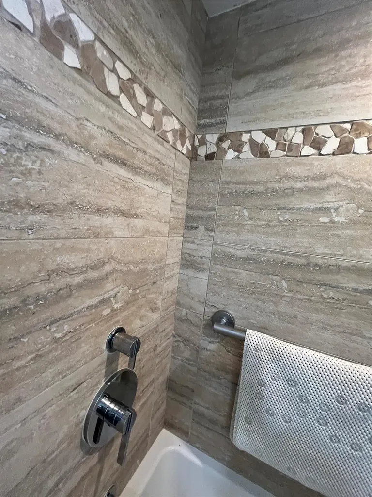 333 NE 21st Avenue Deerfield Beach FL 33441