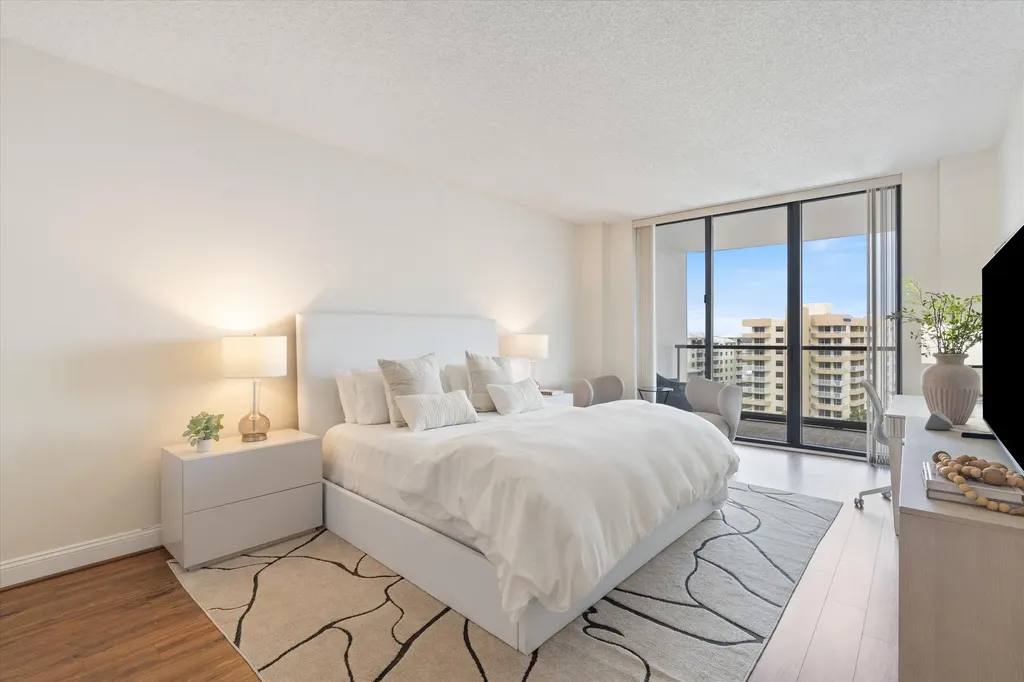 1300 S Ocean Boulevard Pompano Beach FL 33062