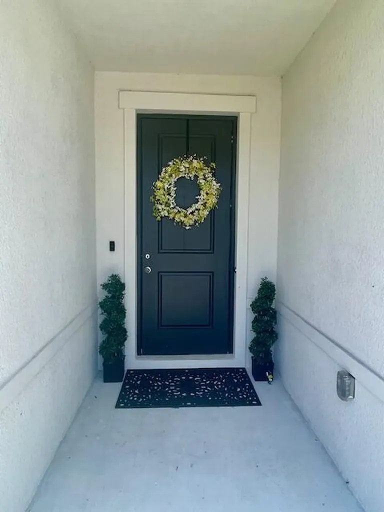 10657 SW Vasari Way Port St Lucie FL 34987