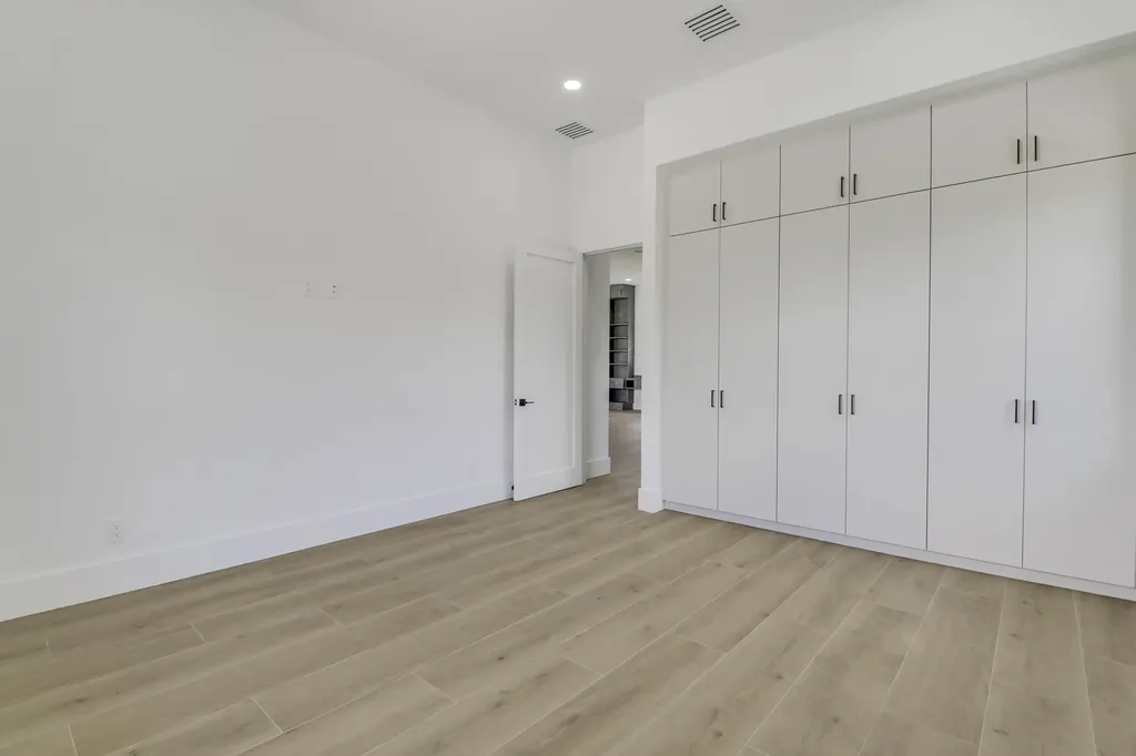 179 SE Via Terra Bella Port St Lucie FL 34952