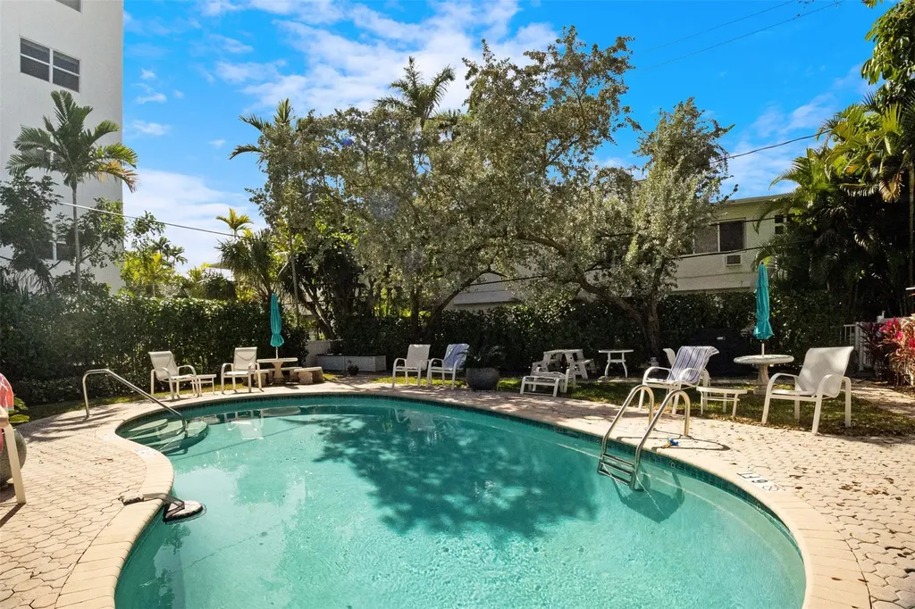 625 Orton Avenue Fort Lauderdale FL 33304
