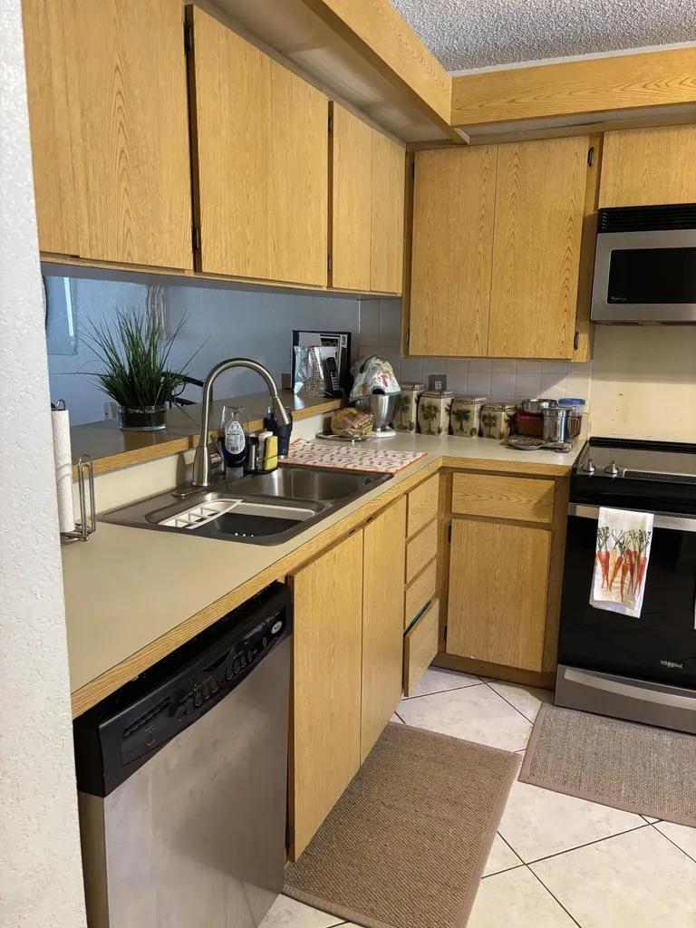 2561 Village Boulevard West Palm Beach FL 33409