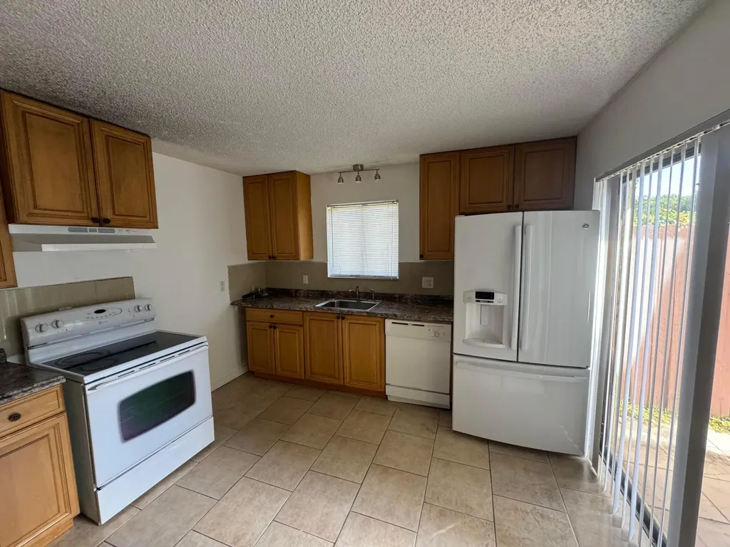 4664 Cherry Road West Palm Beach FL 33417