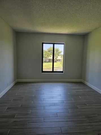 811 Sky Pine Way Greenacres FL 33415