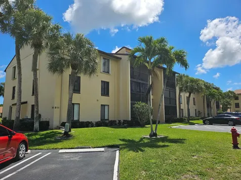 811 Sky Pine Way Greenacres FL 33415