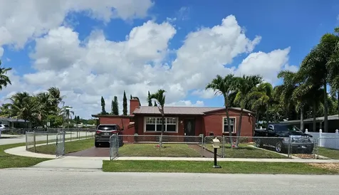 637 Dogwood Road West Palm Beach FL 33409