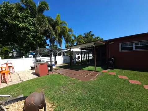 637 Dogwood Road West Palm Beach FL 33409