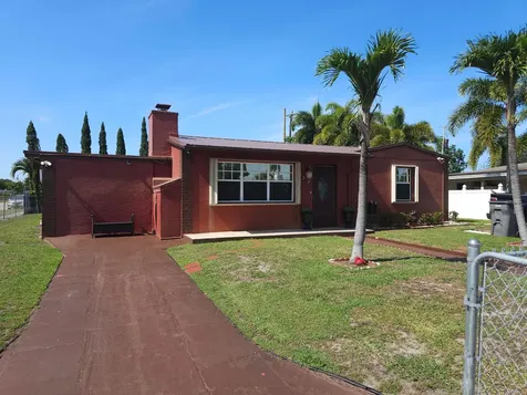 637 Dogwood Road West Palm Beach FL 33409