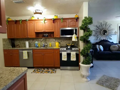 637 Dogwood Road West Palm Beach FL 33409
