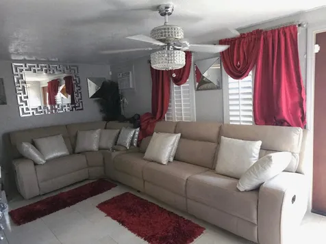 637 Dogwood Road West Palm Beach FL 33409