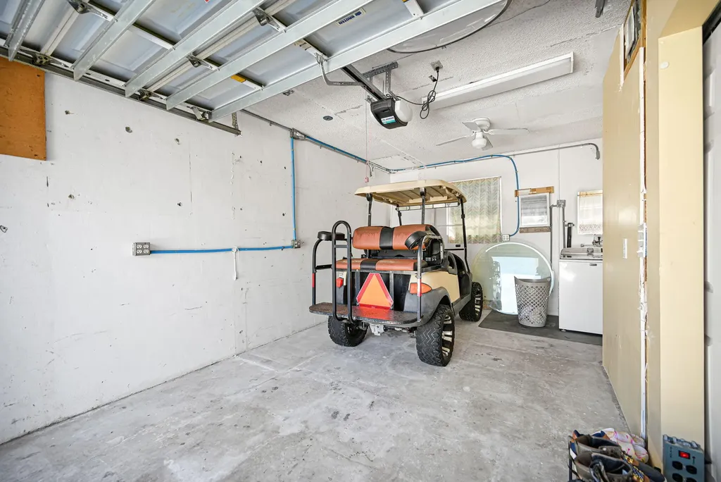 11600 NW 30th Place Sunrise FL 33323