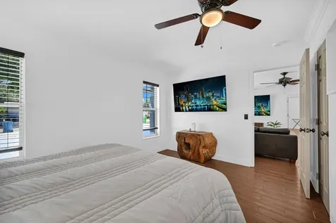 11600 NW 30th Place Sunrise FL 33323