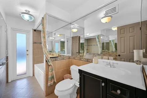11600 NW 30th Place Sunrise FL 33323