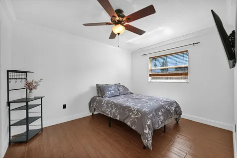 11600 NW 30th Place Sunrise FL 33323