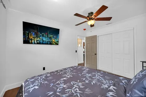 11600 NW 30th Place Sunrise FL 33323