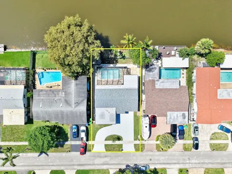 11600 NW 30th Place Sunrise FL 33323