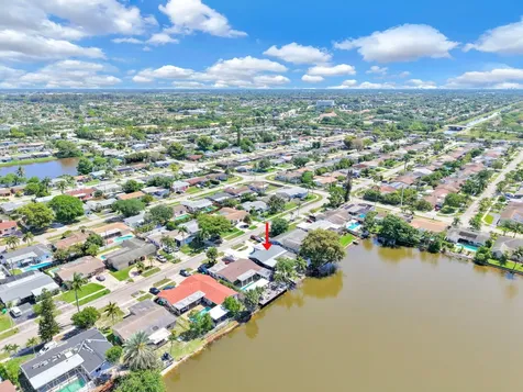 11600 NW 30th Place Sunrise FL 33323