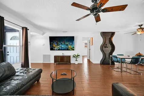 11600 NW 30th Place Sunrise FL 33323