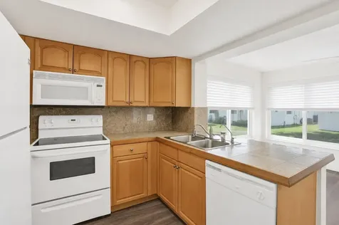 1045 NW 73rd Avenue Margate FL 33063