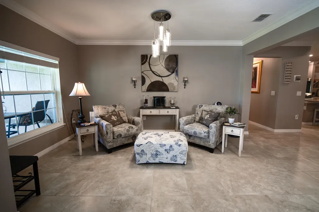 1662 SE North Blackwell Drive Port St Lucie FL 34952