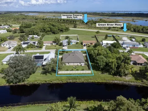 1662 SE North Blackwell Drive Port St Lucie FL 34952