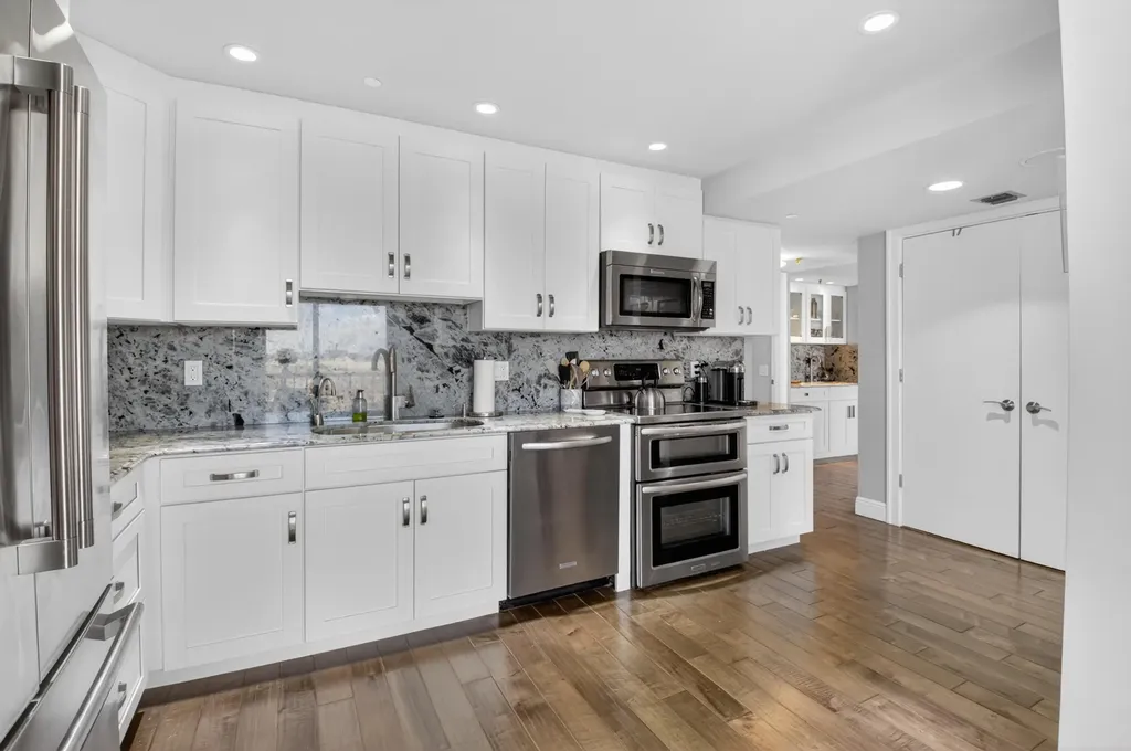 7802 Lakeside Boulevard Boca Raton FL 33434