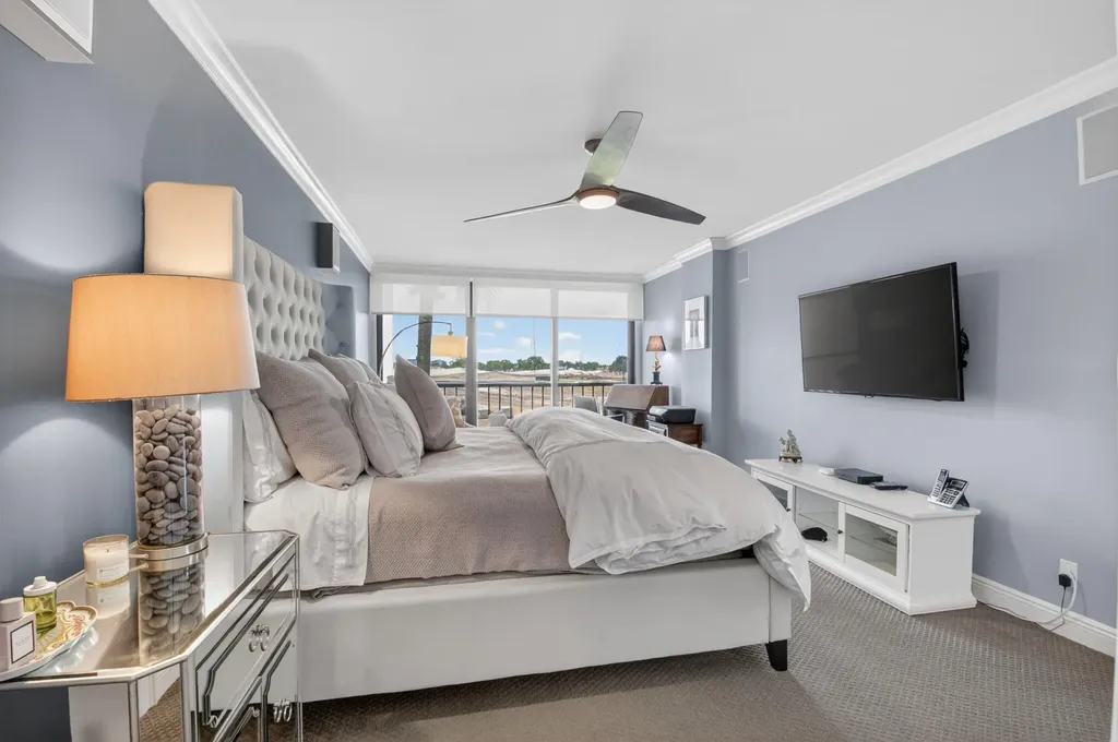 7802 Lakeside Boulevard Boca Raton FL 33434