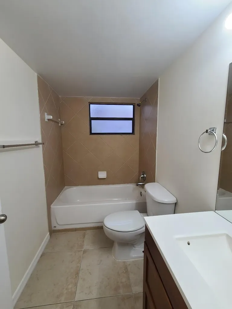 1547 Lake Crystal Drive West Palm Beach FL 33411