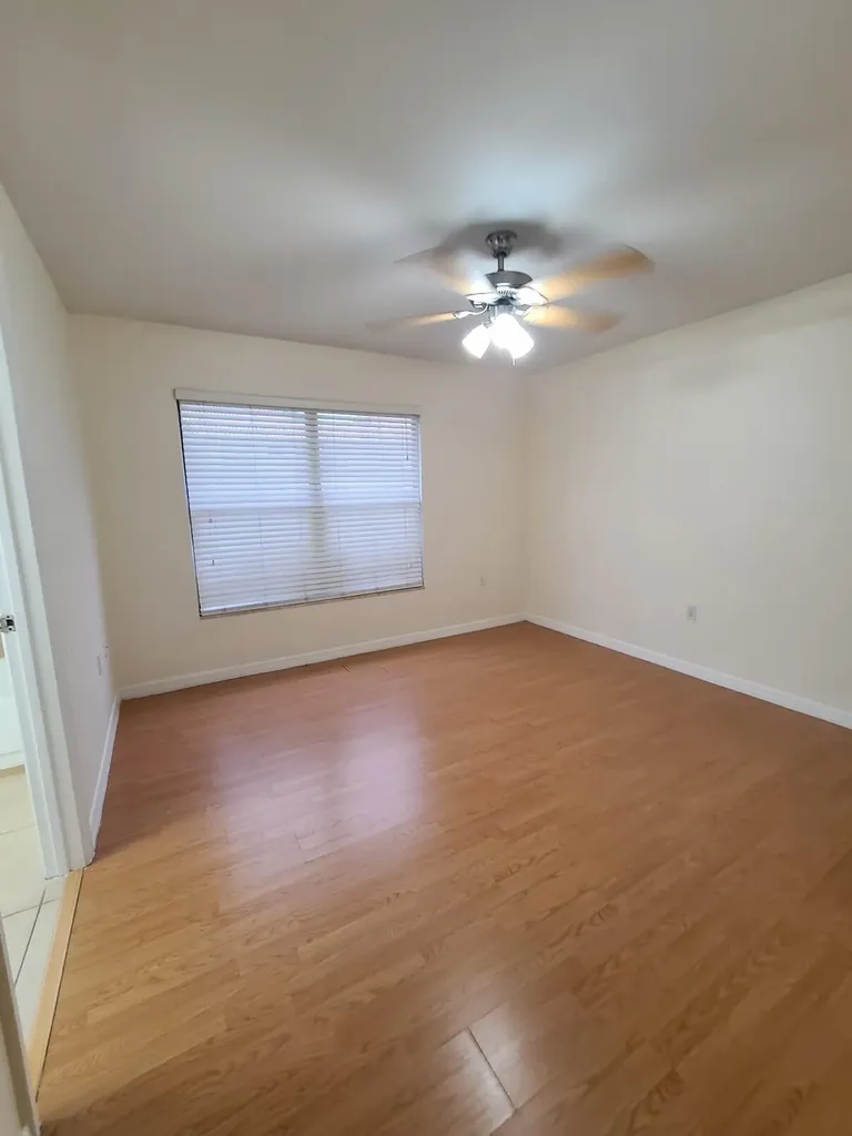 1547 Lake Crystal Drive West Palm Beach FL 33411