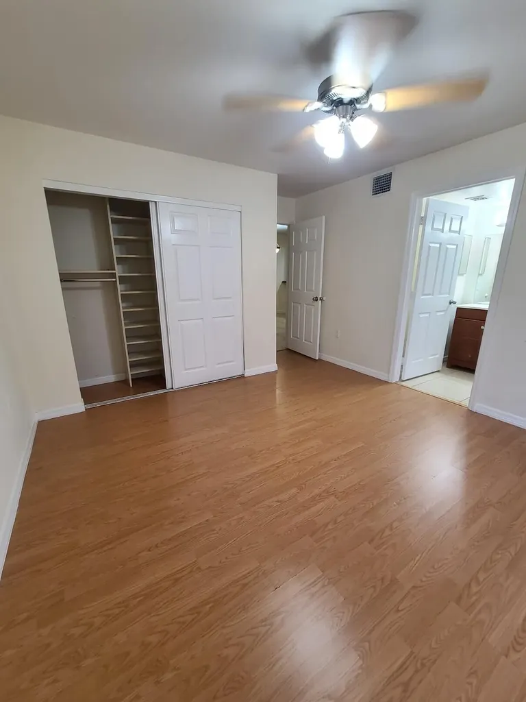 1547 Lake Crystal Drive West Palm Beach FL 33411
