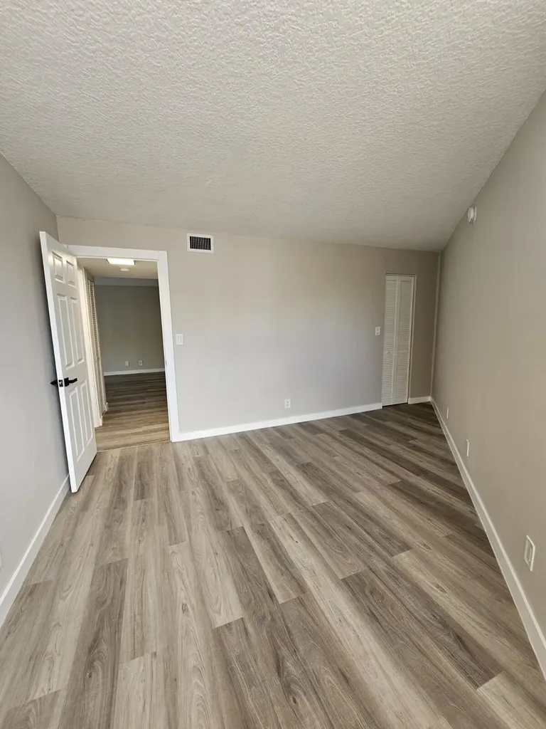 1850 N Congress Avenue West Palm Beach FL 33401