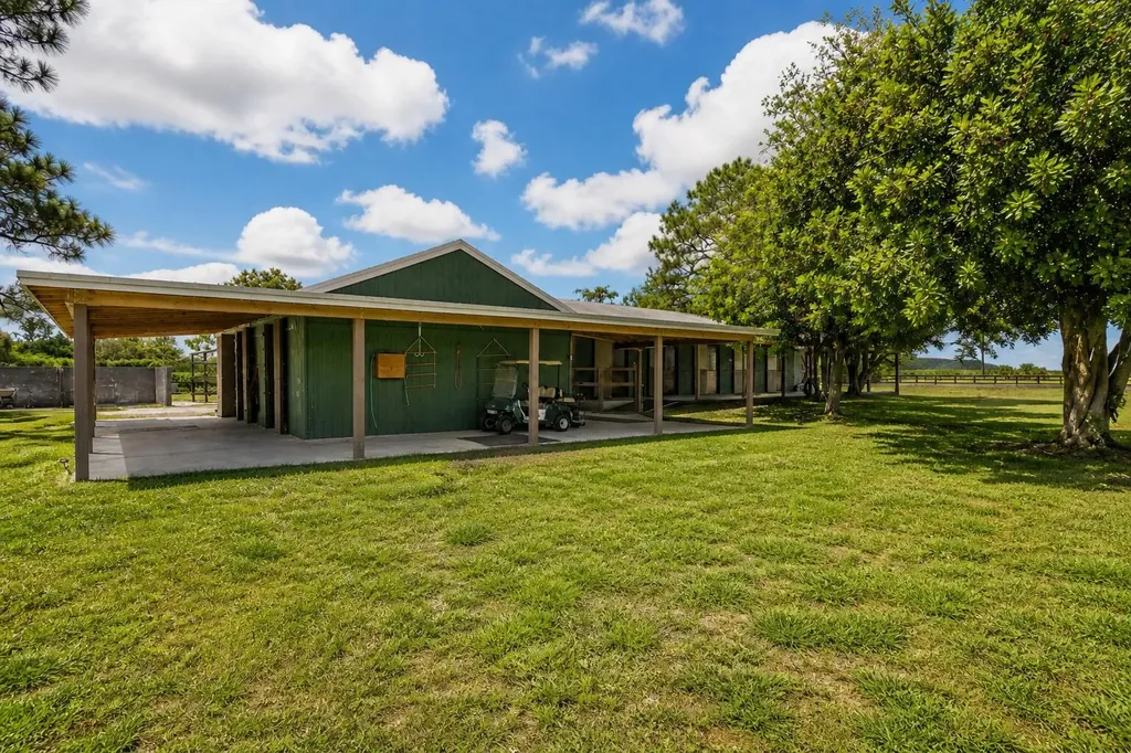 16031 Rustic Road Wellington FL 33470