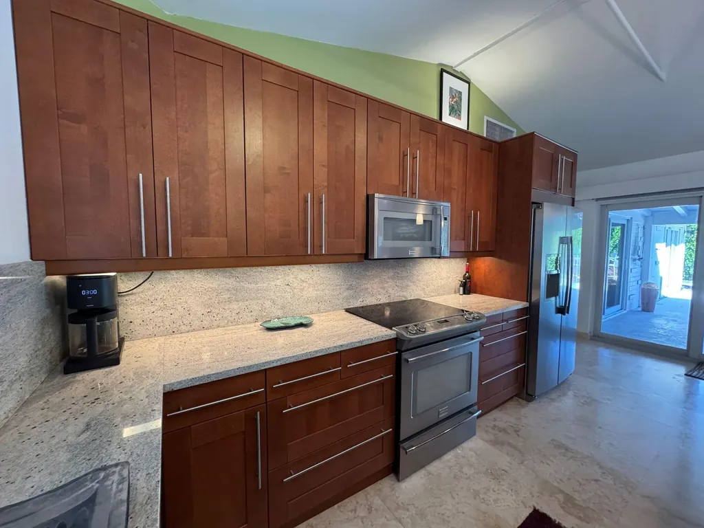 2701 NE 27th Court Fort Lauderdale FL 33306