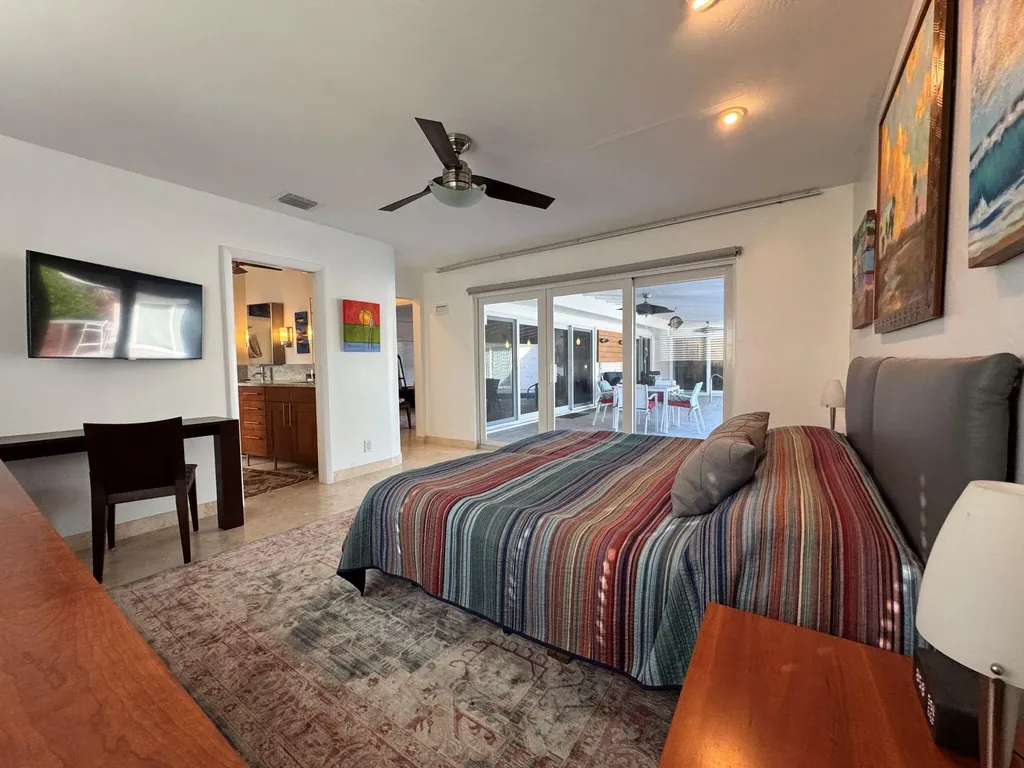 2701 NE 27th Court Fort Lauderdale FL 33306