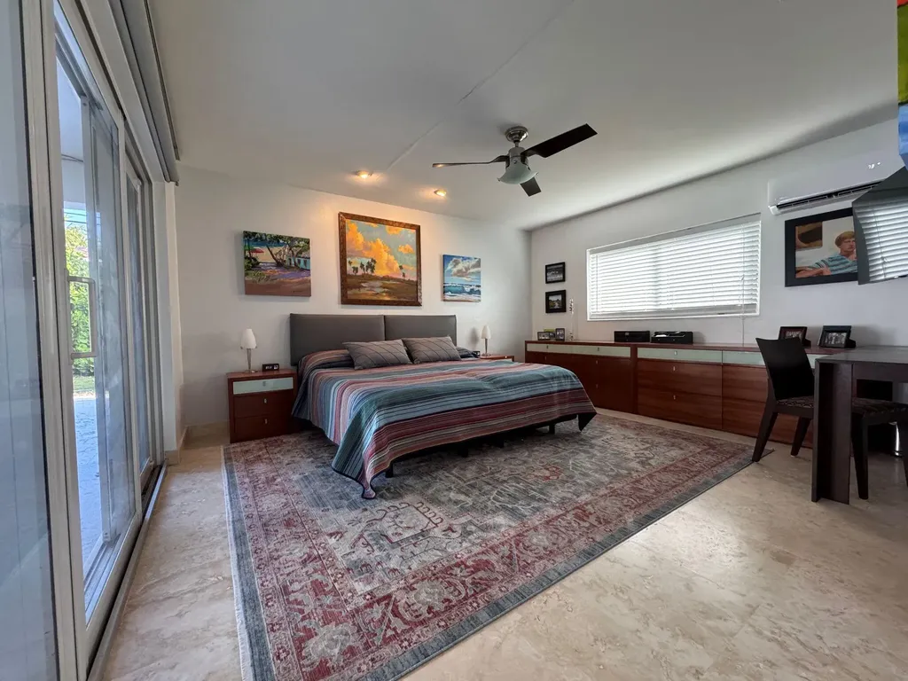 2701 NE 27th Court Fort Lauderdale FL 33306