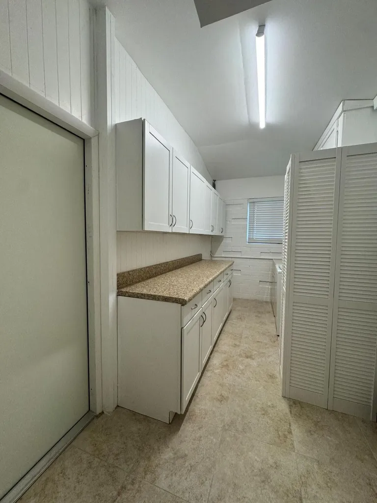 2701 NE 27th Court Fort Lauderdale FL 33306
