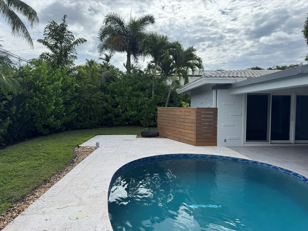 2701 NE 27th Court Fort Lauderdale FL 33306