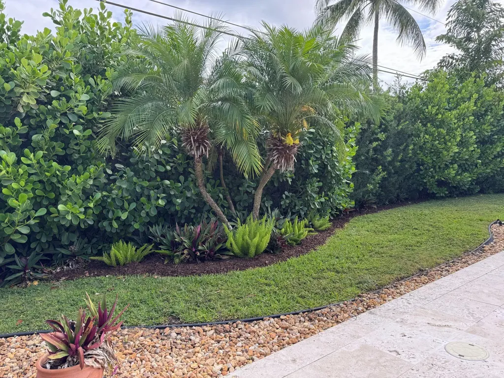 2701 NE 27th Court Fort Lauderdale FL 33306