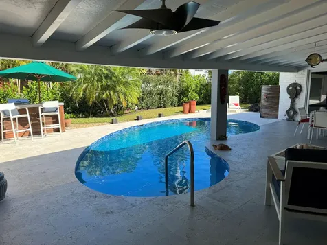 2701 NE 27th Court Fort Lauderdale FL 33306