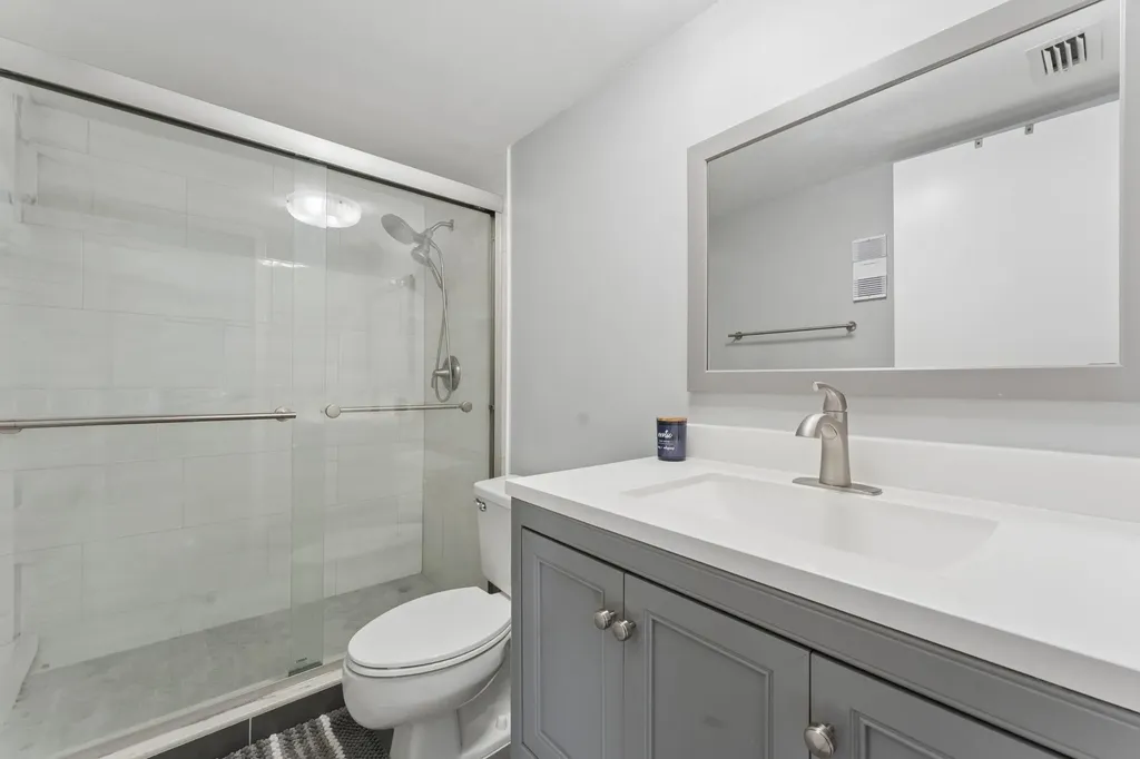 1425 Oxford Lane Boynton Beach FL 33426