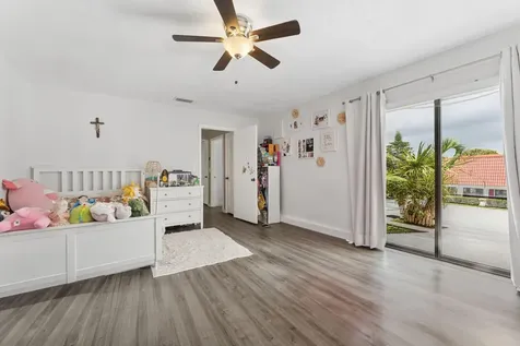 1425 Oxford Lane Boynton Beach FL 33426