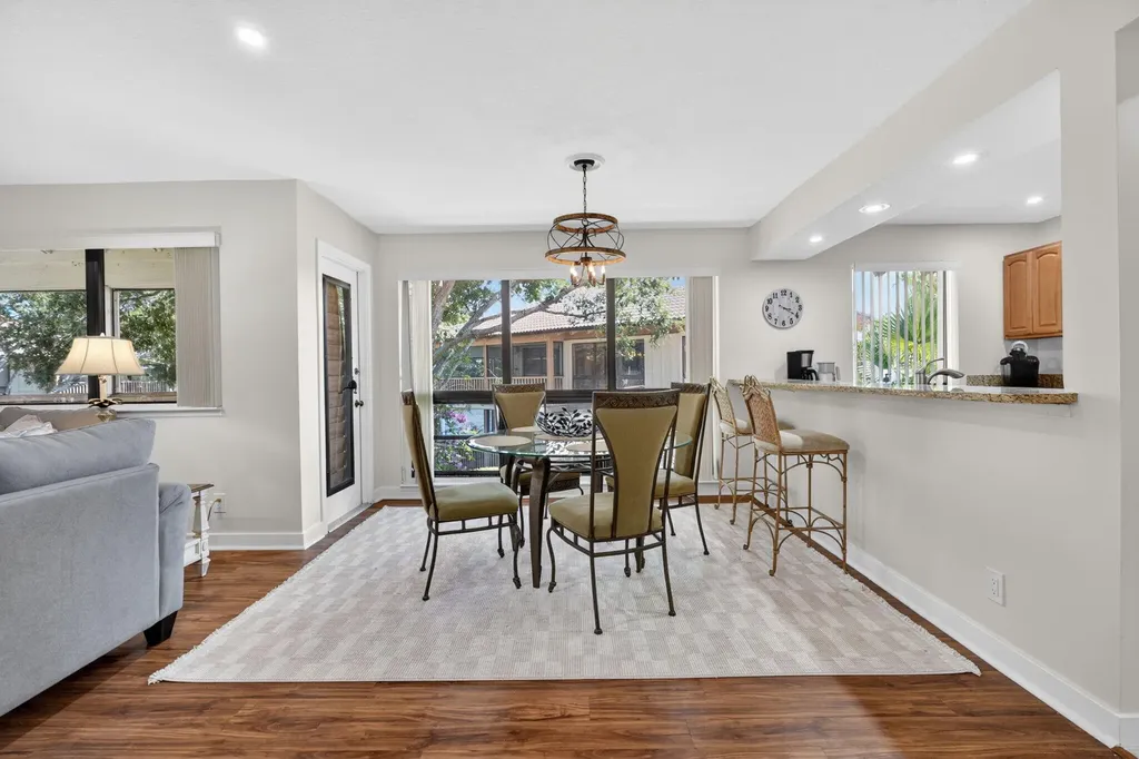 368 Brackenwood Circle Palm Beach Gardens FL 33418