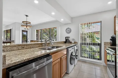 368 Brackenwood Circle Palm Beach Gardens FL 33418