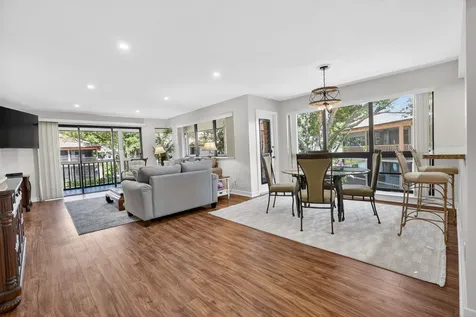 368 Brackenwood Circle Palm Beach Gardens FL 33418