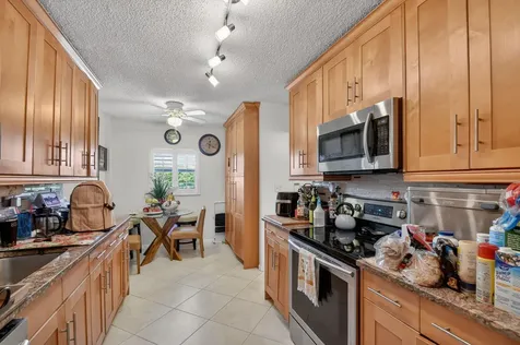 3326 Arcara Way Greenacres FL 33467