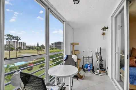 3326 Arcara Way Greenacres FL 33467