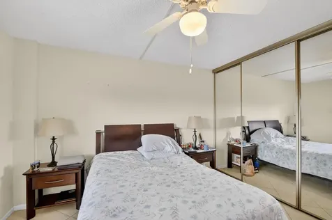 3326 Arcara Way Greenacres FL 33467